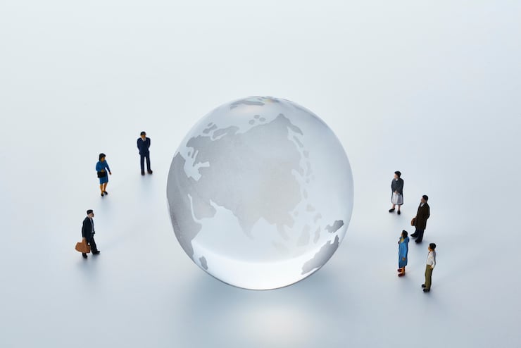 CSR(企業の社会的責任)とは?メリットや実施の手順、事例を紹介 | TOPPANクロレ