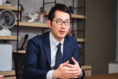 鈴木暁雄