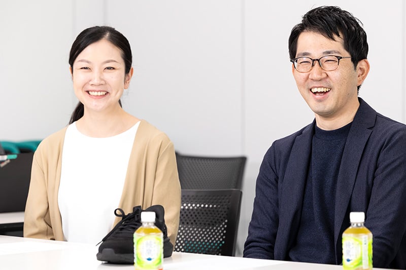 左 TOPPANクロレ 太田、右 鈴木