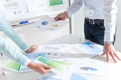 販売戦略とは？立て方の手順や役立つフレームワークを紹介 | TOPPANクロレ