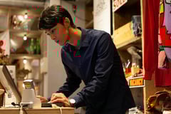 自社ECとは？ECモールとの違いとそれぞれのメリット・デメリット | TOPPANクロレ