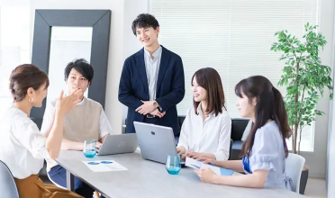 就活生目線での コンテンツ企画と構成