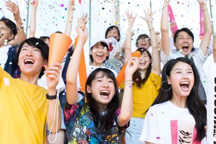 ファンクラブの特典10選！定番からデジタル活用の新顔まで | TOPPANクロレ